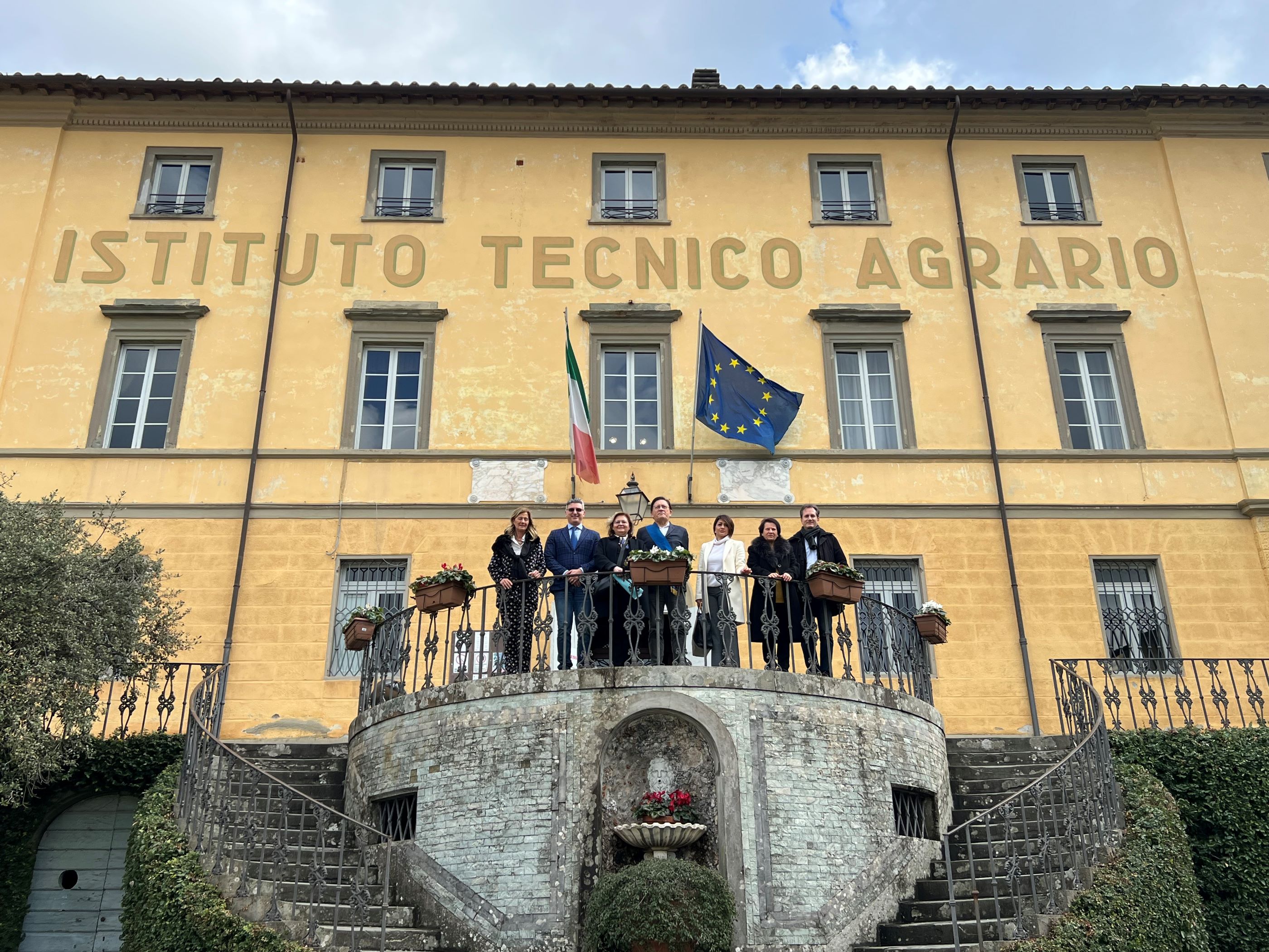 Istituto Agrario E Liceo Scientifico Giovanni Falcone INAUGURATI L’ISTITUTO TECNICO AGRARIO “D. ANZILOTTI” DI PESCIA E IL